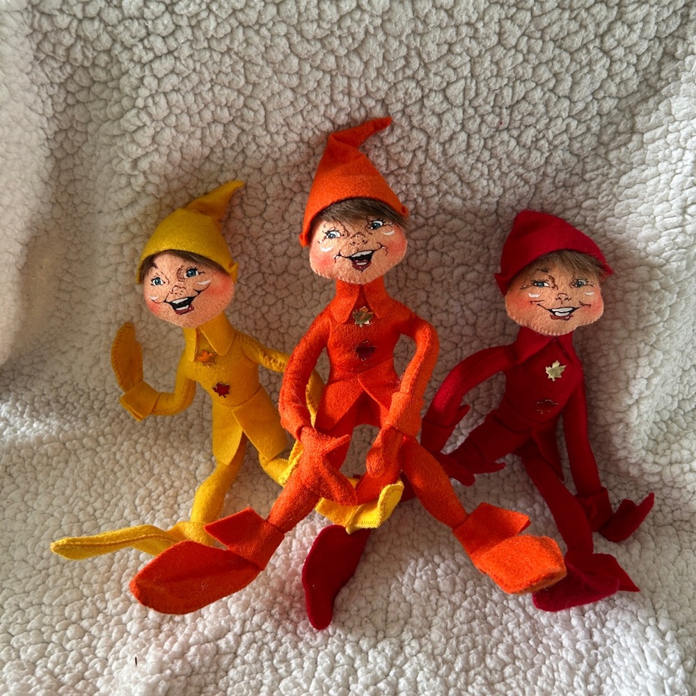 Annalee Festive Elf Trio in Red, Orange, and Yellow